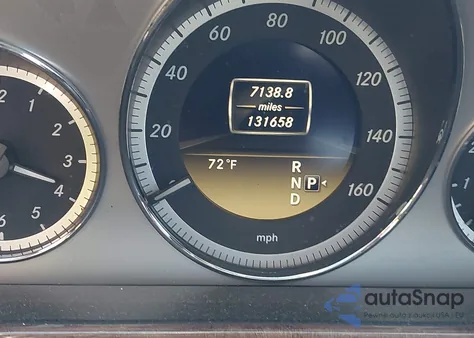 2011 Mercedes-Benz E 350 4Matic z USA, uszkodzony, nr VIN WDDHH8HBXBA497321